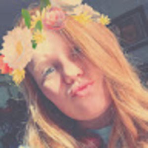 Meet your Posher, Ashlee